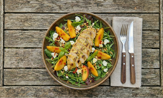 Das perfekte Match: Sommergarten-Bowl & feinherber Riesling