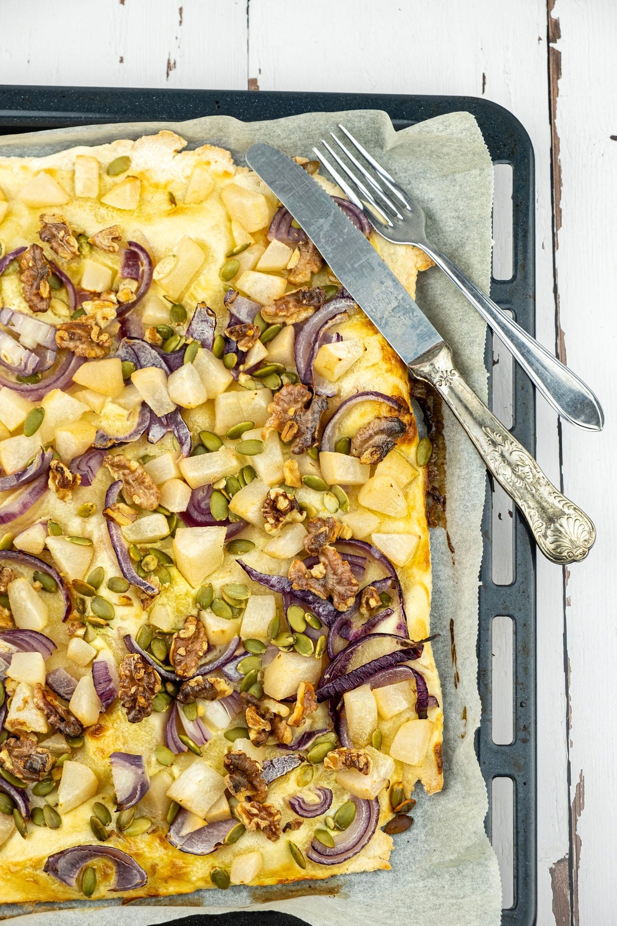 Apfel-Lauch-Flammkuchen